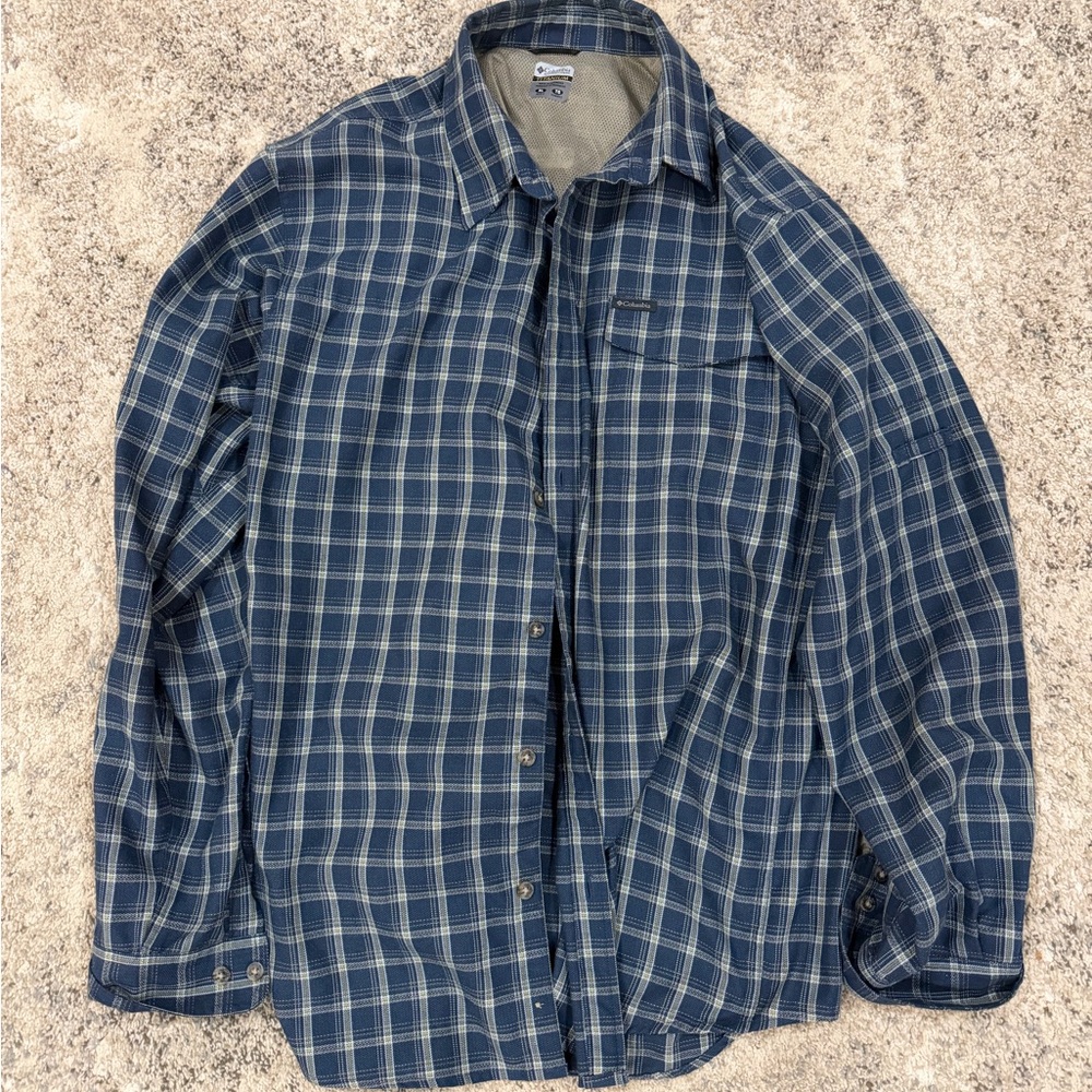 Columbia Titanium Blue Plaid Button Down Shirt - Men’s XL